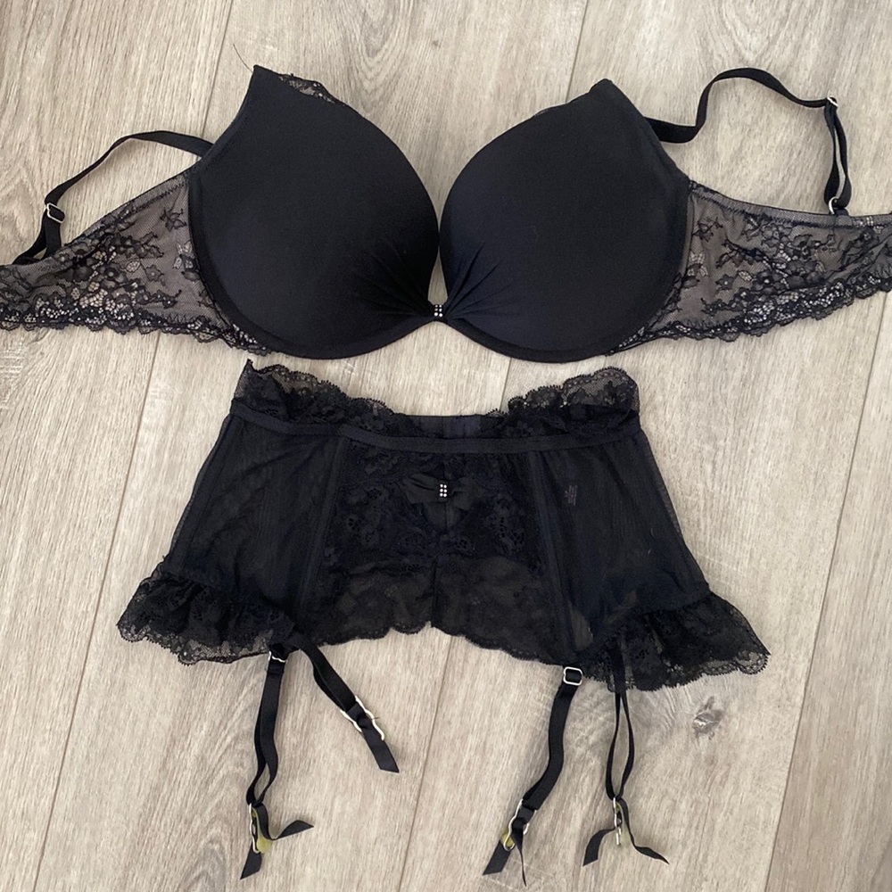 Victoria's Secret padded demi bra & garter set